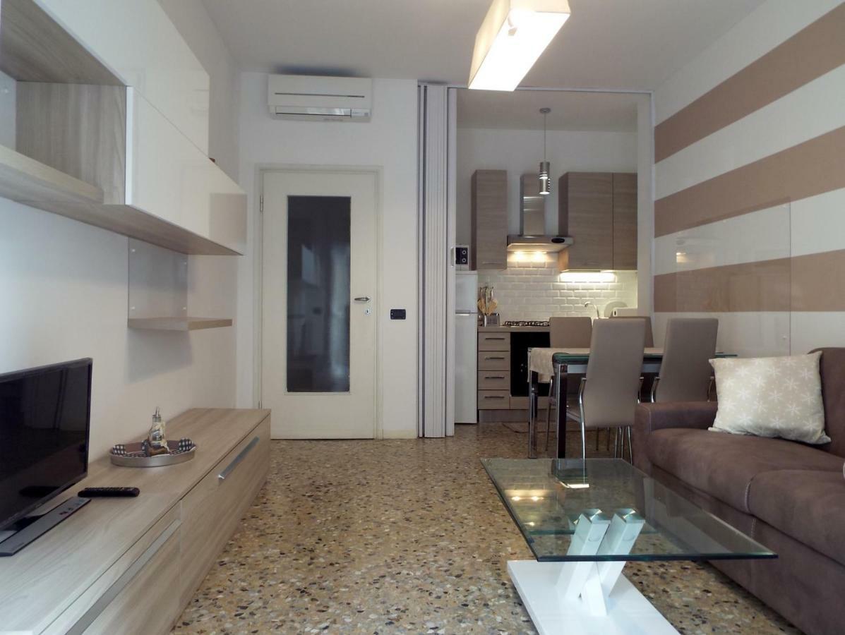 Lacaralele Apartment Mediolan Zewnętrze zdjęcie